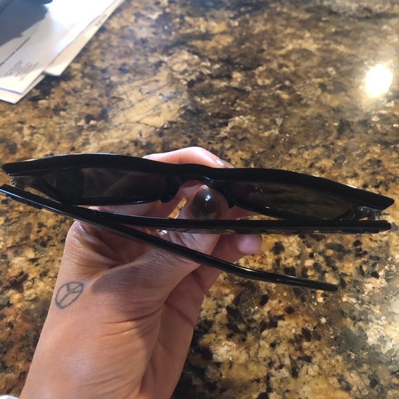 Ray-Bans - Picture 6 of 8